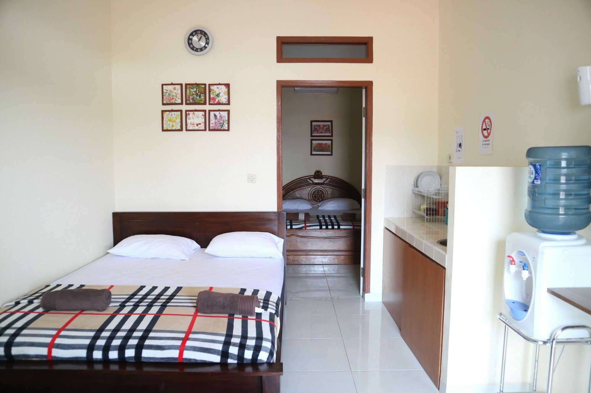 Zenrra House Hotel Bandung Exterior photo