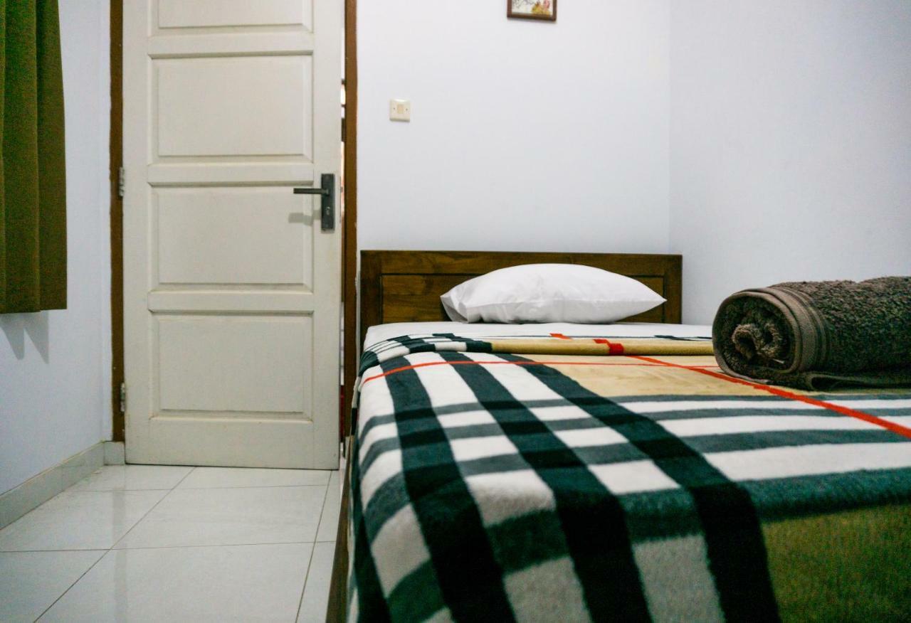 Zenrra House Hotel Bandung Exterior photo